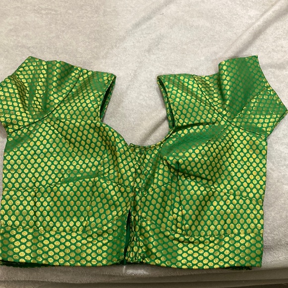 Other - Women Green Green Woven -Design Brocade Blouse